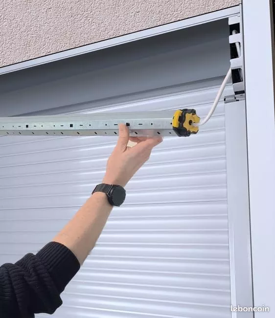 Avant après électrification volet roulant manuel en Somfy